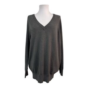 Torrid NEW W/O tags Women's Pullover Sweater Gray V-Neck Soft